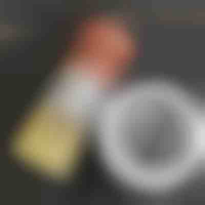 Φροντίδα δέρματος και ξύλου που αποκαθιστά τη λάμψη | REVIVAPRO